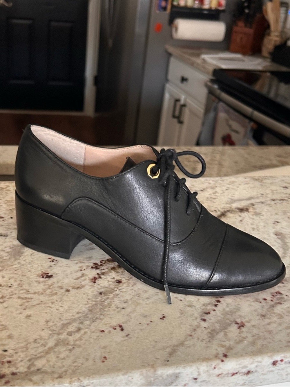 FREE GIFT/ LOUISE et CIE OXFORDS